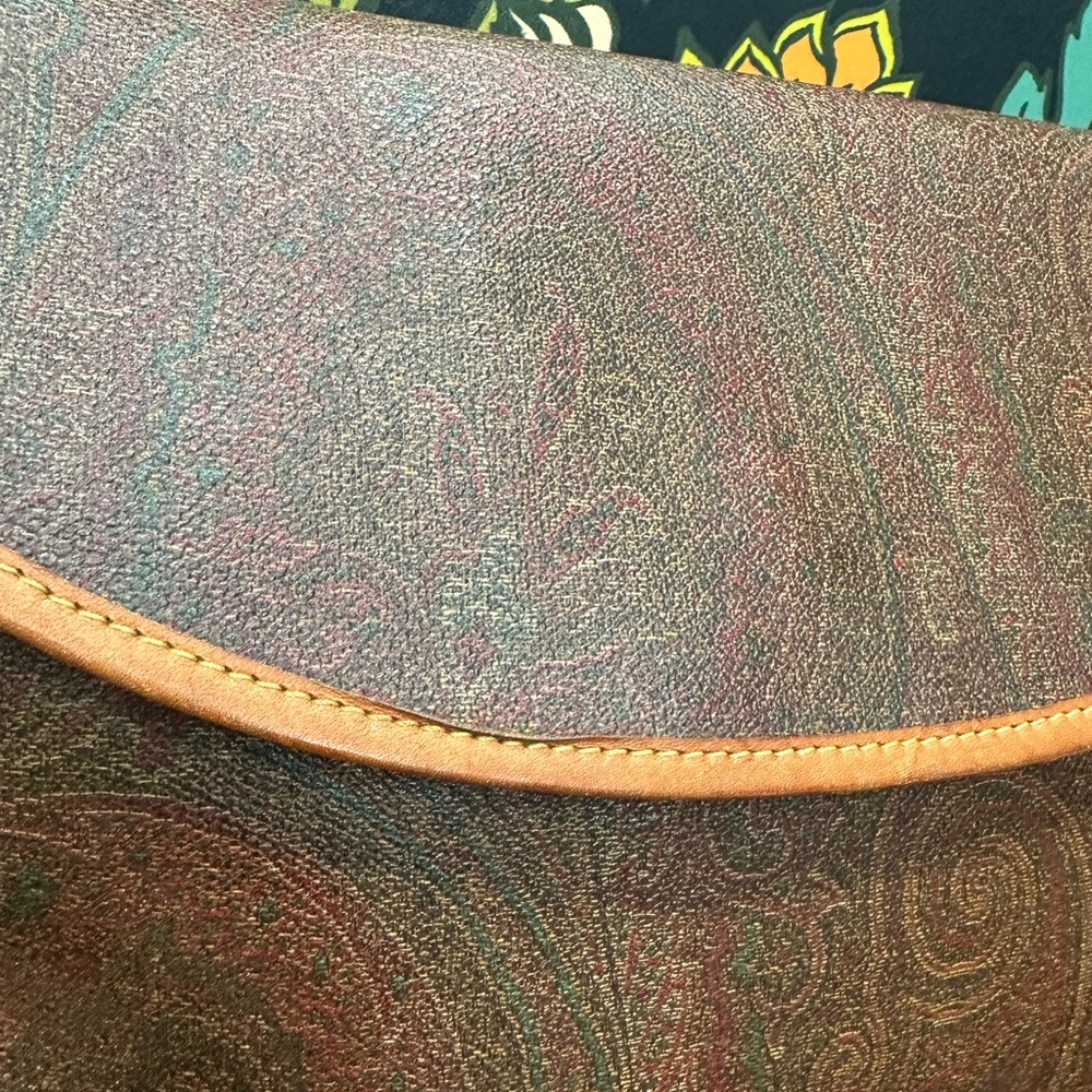 Etro Milano Vintage 1990s Paisley Crossbody Bag with Leather Trim - Picture 6 of 11